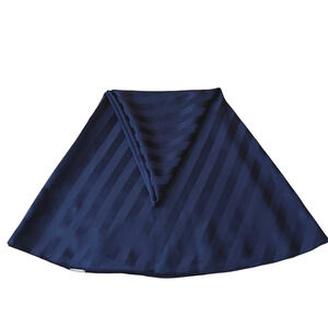Tablecloth Round Navy Blue Polyester Stripe 70" Diameter & Table Runner Elegant